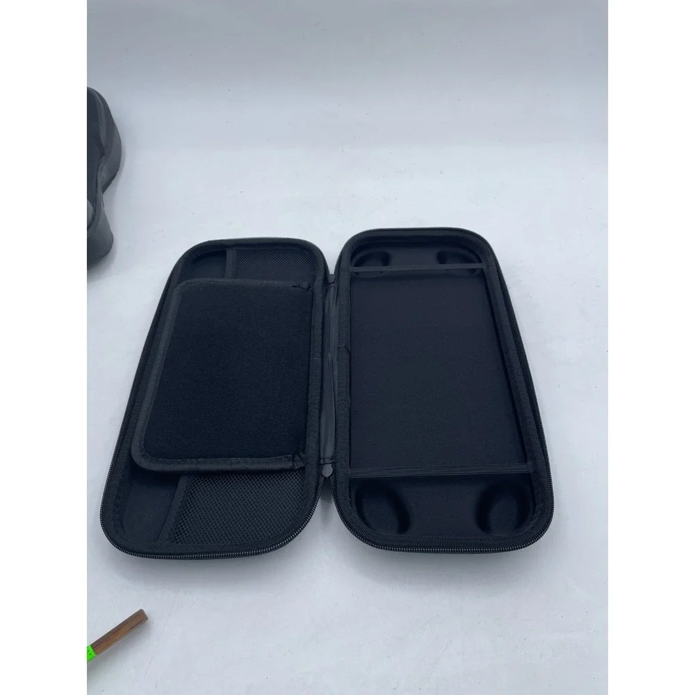 amCase carrying case